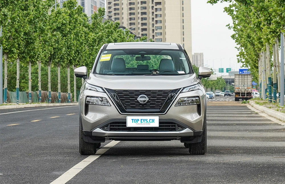 imgi_3_1_3(4) Nissan X-Trail– For Sale From China | Luxury Cars From China - Image 1